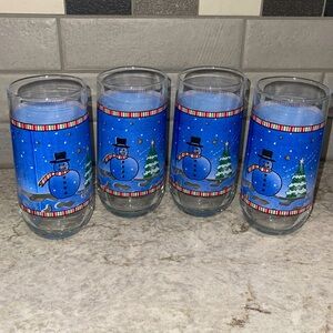 4 Snowman Design Glass Drinking Glasses Holiday Winter Snow Christmas Tree